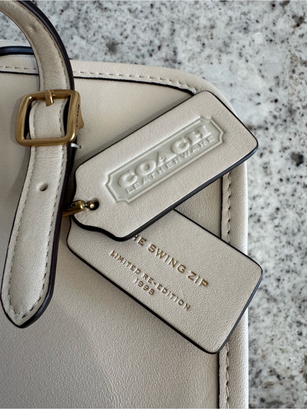 Coach Swing Zip in Chalk - Picture 4 of 6